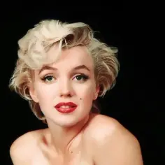 Jak zrobić fryzurę Marilyn Monroe w domu: 6 prostych kroków do sukcesu