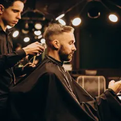 Jakie są zarobki barbera? Ile można naprawdę zarobić w tej branży?