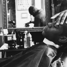 Oto Black Barber! Dlaczego mężczyźni powinni znać taką usługę?